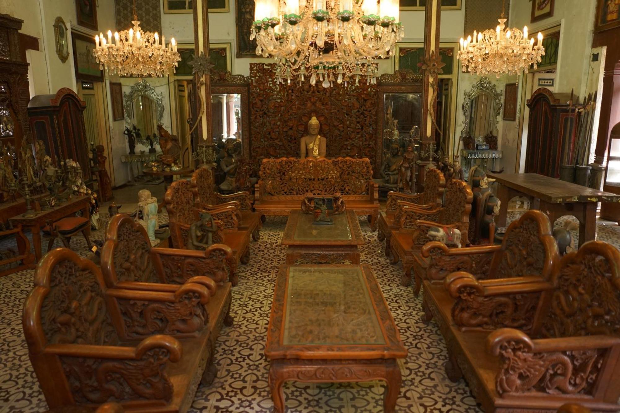 Rumah Pesik Art & Heritage Hotel Gondowulung ภายนอก รูปภาพ
